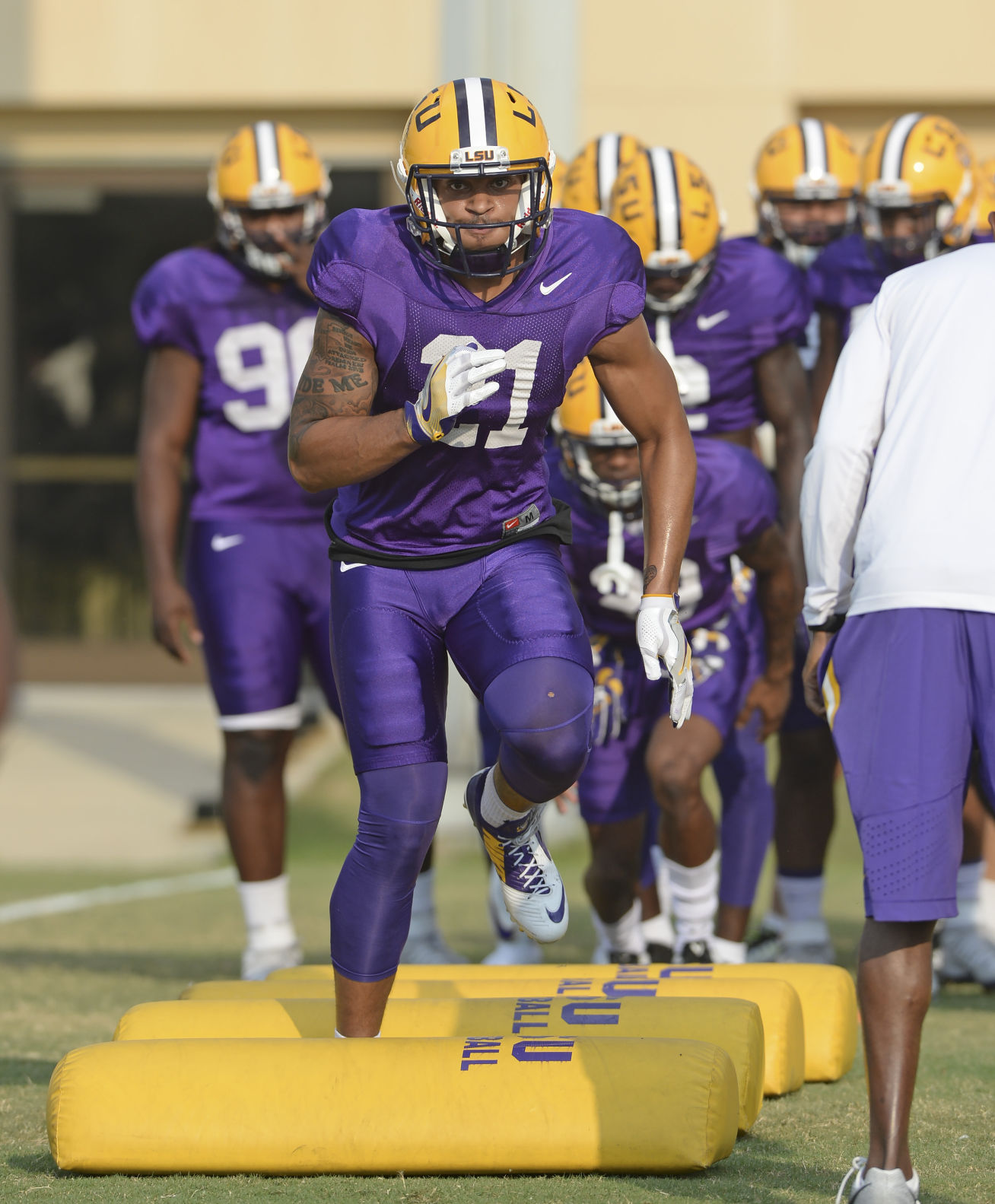 LSUFootball.092816 HS 652.JPG
